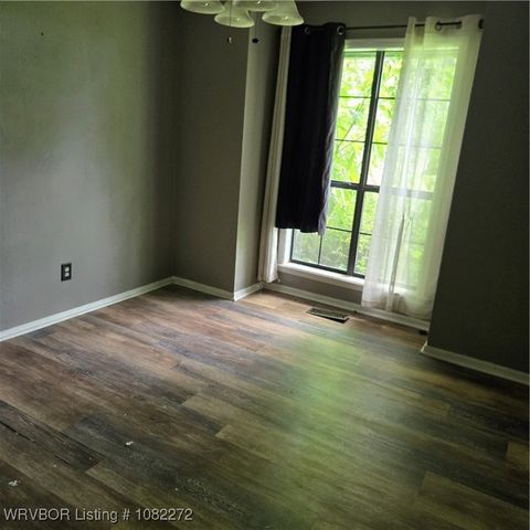 10704 Castleton Street, Fort Smith, AR 72908