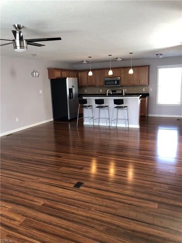 724 Miss Coral LN, Virginia Beach, VA 23462