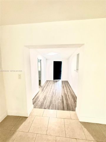 20600 SW 118th Place, Miami, FL 33177