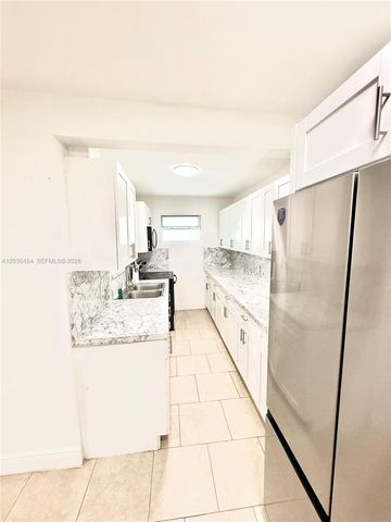 20600 SW 118th Place, Miami, FL 33177