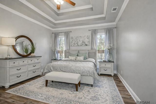 36286 W Pine Grove Ct, Prairieville, LA 70769