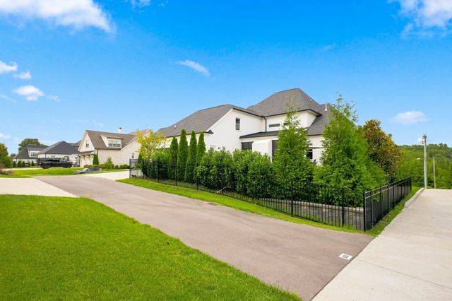 101 Dylan Woods Dr, Nolensville, TN 37135