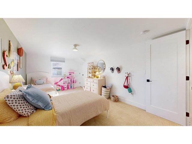 1516 Ruart Dr, Loveland, CO 80538