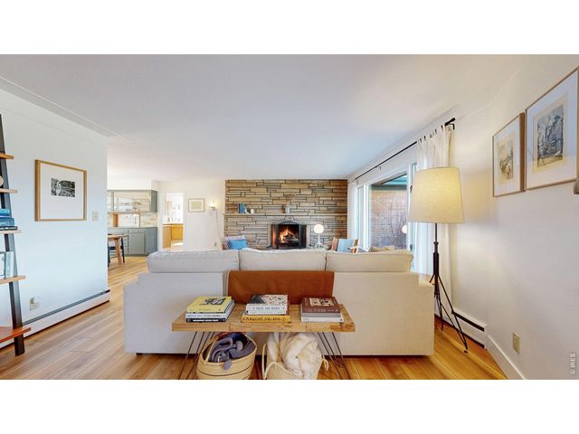 1516 Ruart Dr, Loveland, CO 80538