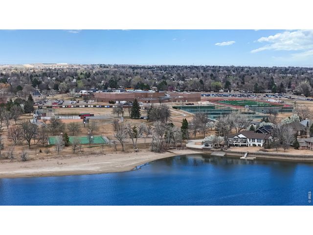 1516 Ruart Dr, Loveland, CO 80538