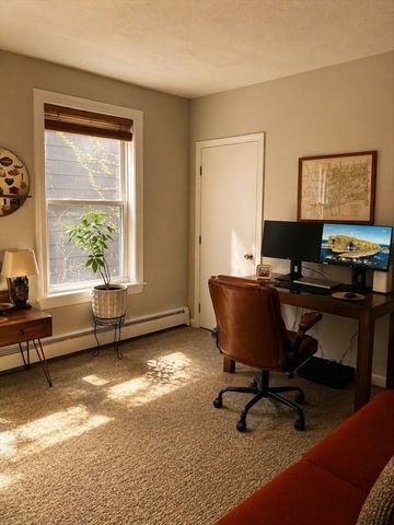 44 Wallis St 1, Beverly, MA 01915