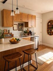 44 Wallis St 1, Beverly, MA 01915