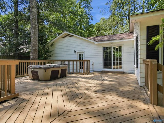 106 Stavemill Circle, Madison, AL 35758