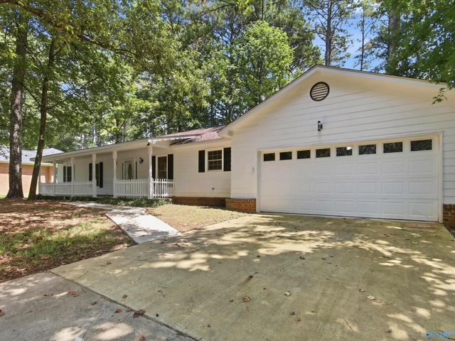 106 Stavemill Circle, Madison, AL 35758