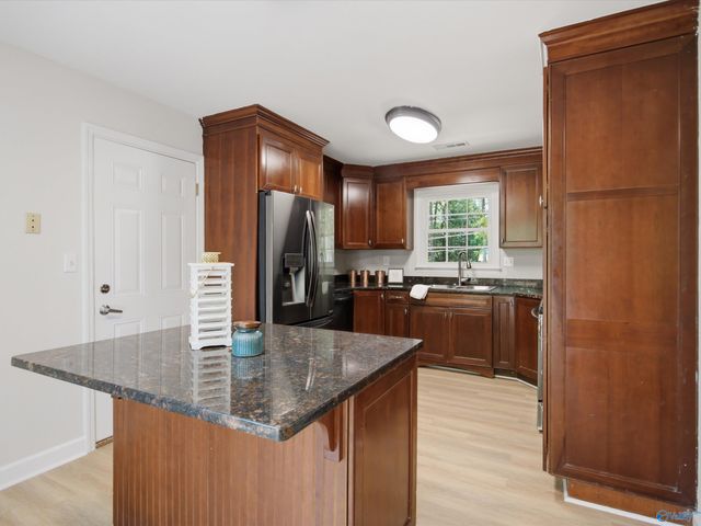 106 Stavemill Circle, Madison, AL 35758