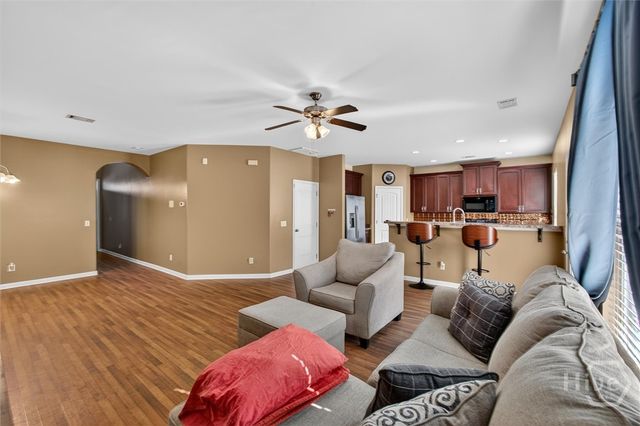 27 Wesleyan Drive, Savannah, GA 31419