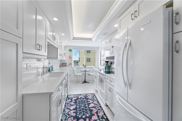 3420 Gulf Shore BLVD N 63, Naples, FL 34103