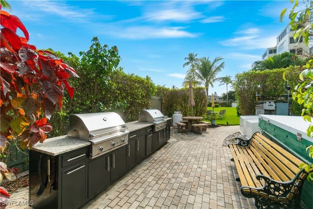 3420 Gulf Shore BLVD N 63, Naples, FL 34103