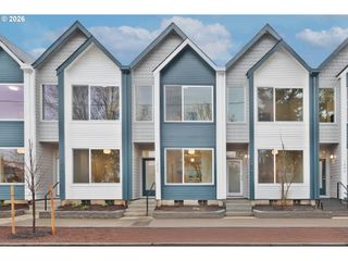 1418 N Jarrett St, Portland, OR 97217