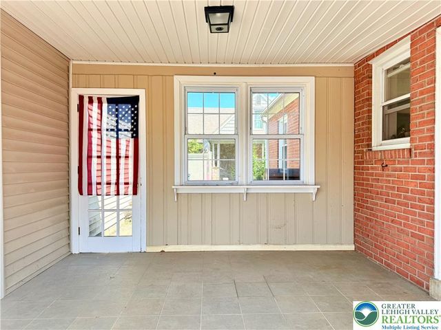 2303 Huntington Street, Bethlehem City, PA 18017