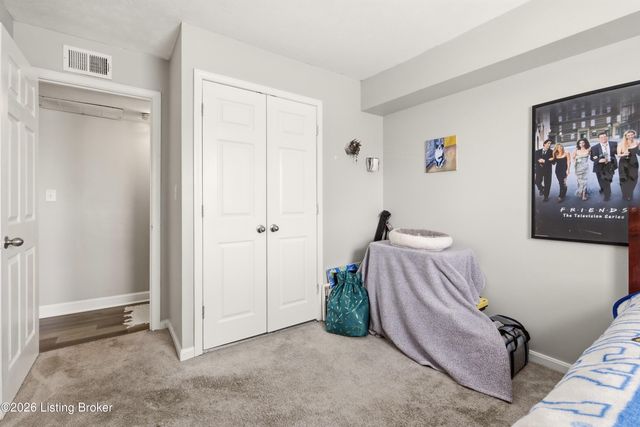 3506 Lodge Ln APT 326, Louisville, KY 40218