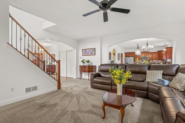 1809 Coldwater Creek DRIVE, Waukesha, WI 53188