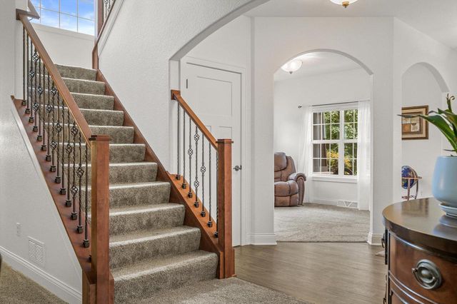 1809 Coldwater Creek DRIVE, Waukesha, WI 53188