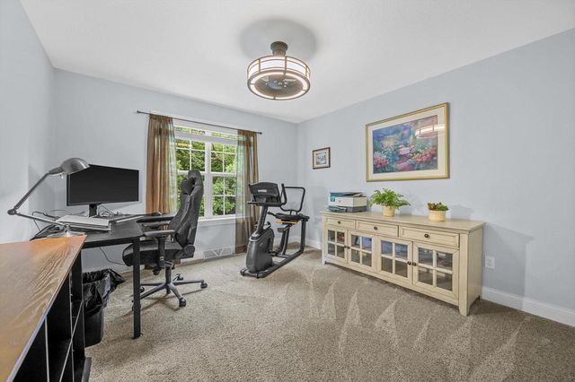 1809 Coldwater Creek DRIVE, Waukesha, WI 53188