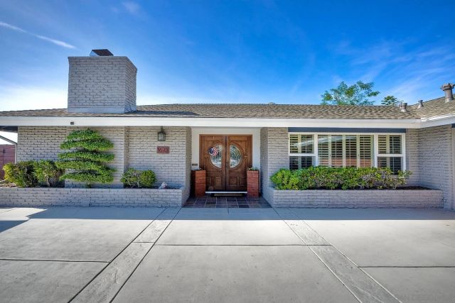 1673 Hillsmont Dr, El Cajon, CA 92020