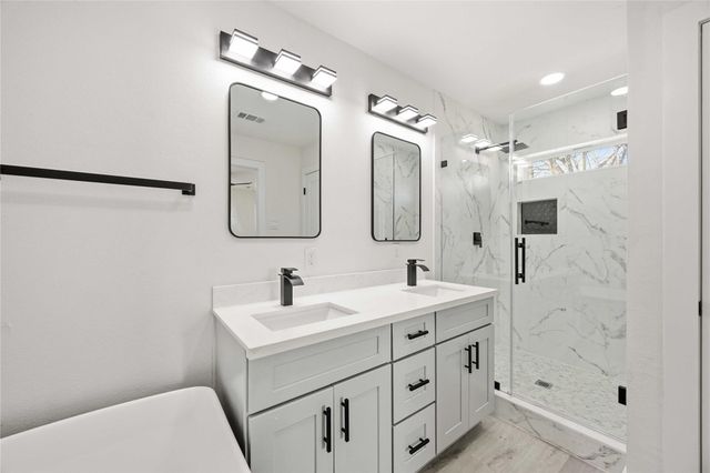 1503 Cavalcade Street 1-2, Houston, TX 77009