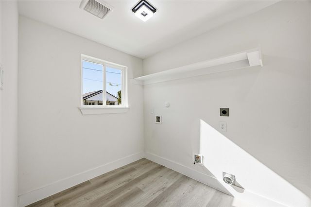 1503 Cavalcade Street 1-2, Houston, TX 77009