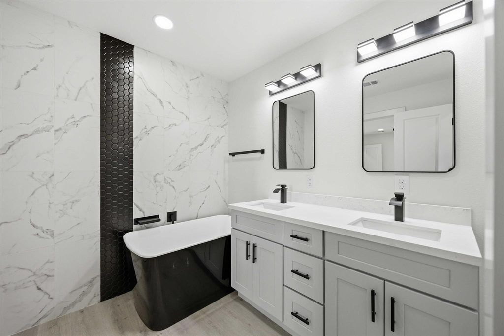 1503 Cavalcade Street 1-2, Houston, TX 77009