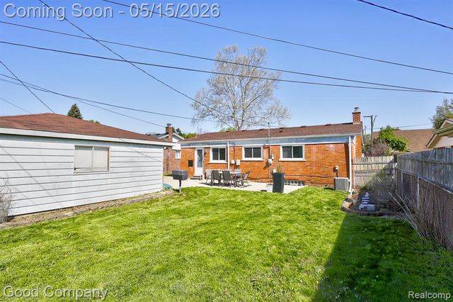 24819 Currier Street, Dearborn Heights, MI 48125