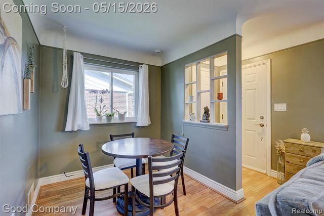 24819 Currier Street, Dearborn Heights, MI 48125