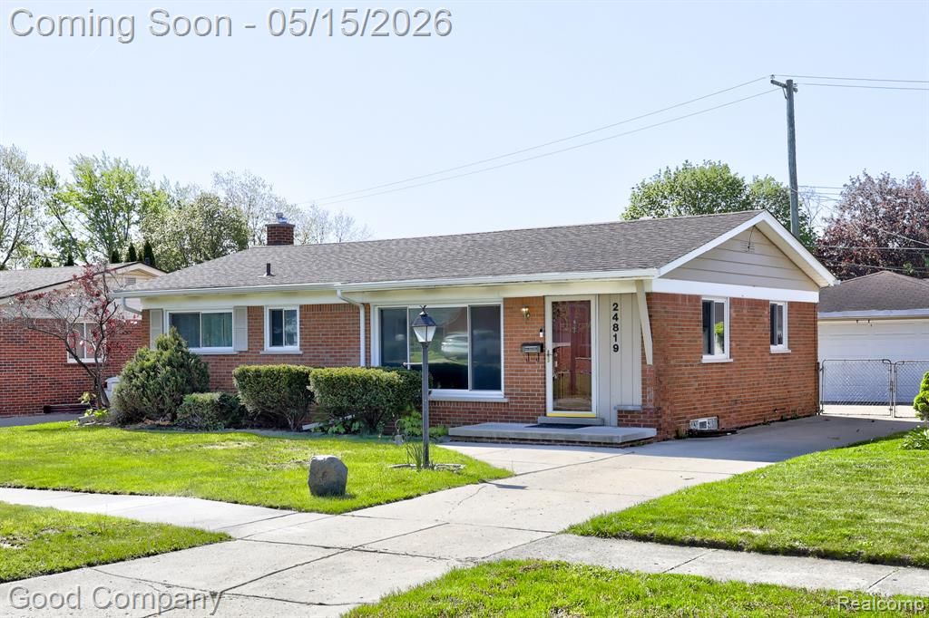 24819 Currier Street, Dearborn Heights, MI 48125