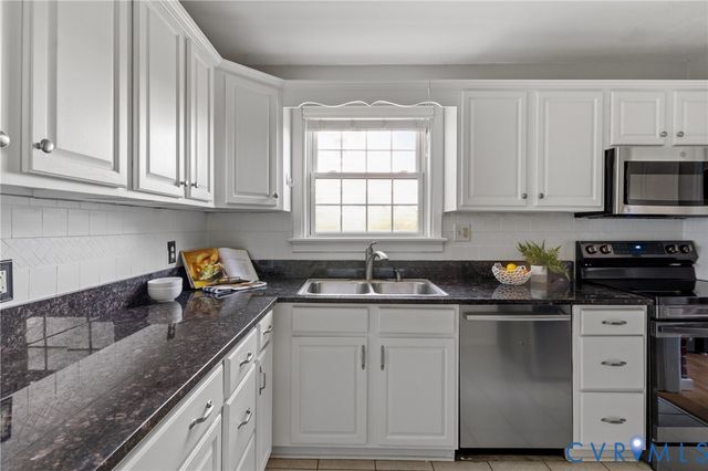 5108 W Franklin St, Richmond, VA 23226