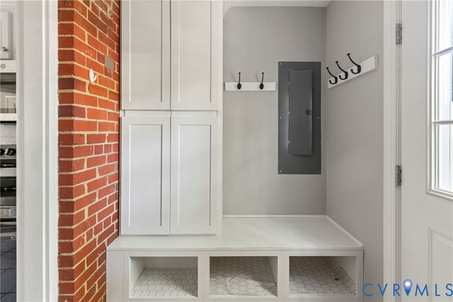 5108 W Franklin St, Richmond, VA 23226