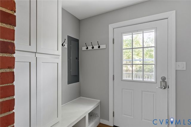5108 W Franklin St, Richmond, VA 23226