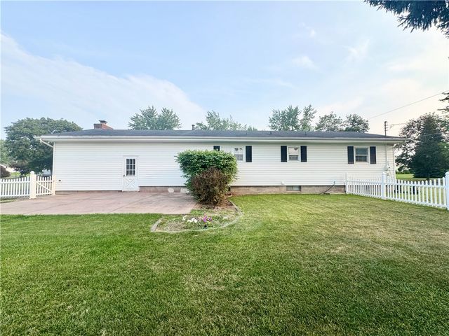 11 Cottrell Street, Auburn, NY 13021