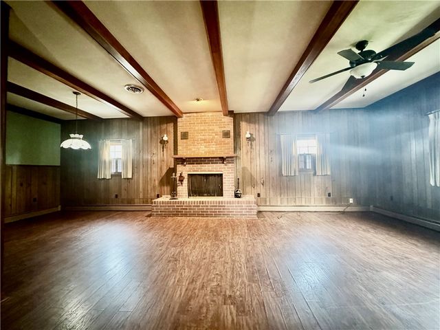 11 Cottrell Street, Auburn, NY 13021