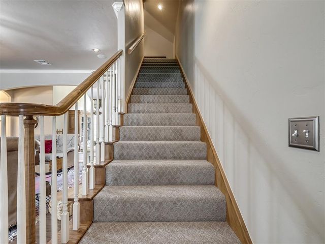 3508 Stratford Place, Moore, OK 74160