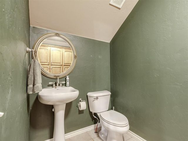 3508 Stratford Place, Moore, OK 74160