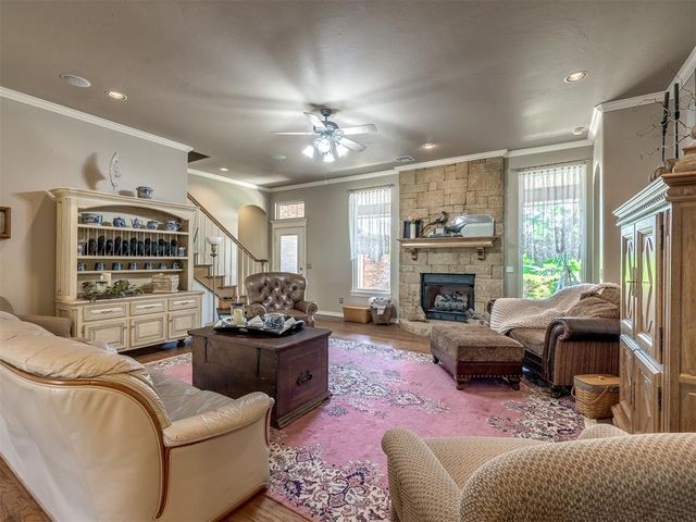 3508 Stratford Place, Moore, OK 74160