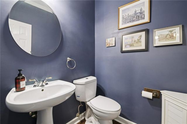 1192 Brookhaven Glen NE, Atlanta, GA 30319