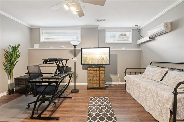 1192 Brookhaven Glen NE, Atlanta, GA 30319