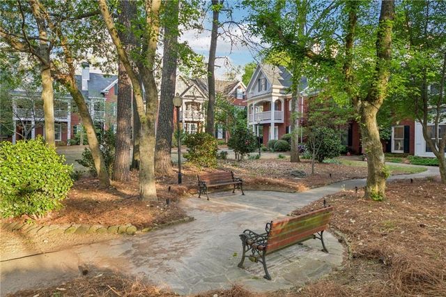 1192 Brookhaven Glen NE, Atlanta, GA 30319