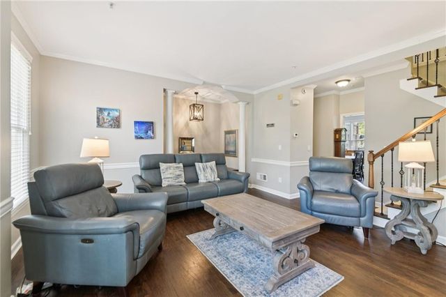 1192 Brookhaven Glen NE, Atlanta, GA 30319