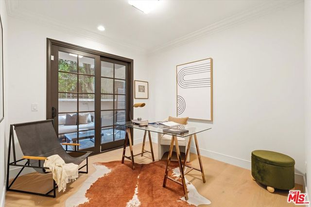 850 N Croft Avenue 104, Los Angeles, CA 90069