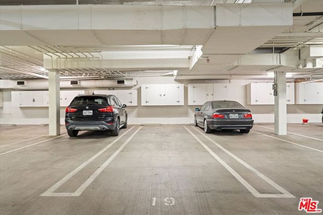 850 N Croft Avenue 104, Los Angeles, CA 90069