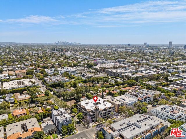 850 N Croft Avenue 104, Los Angeles, CA 90069