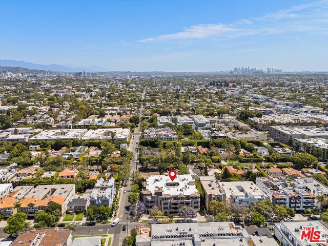 850 N Croft Avenue 104, Los Angeles, CA 90069