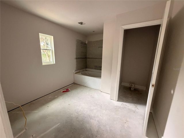 1128 TERRY AVENUE S, Lakeland, FL 33815