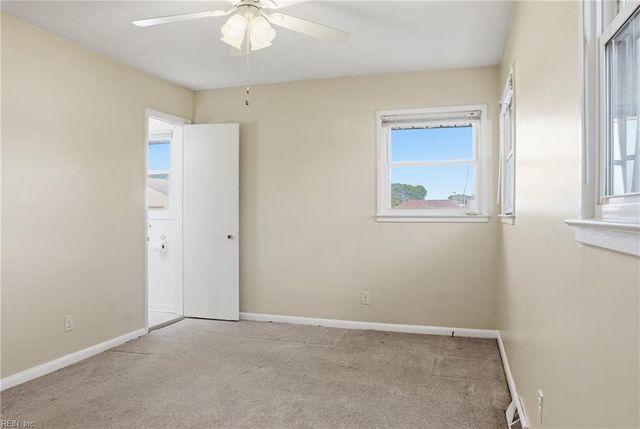 4 Snidow BLVD, Newport News, VA 23608