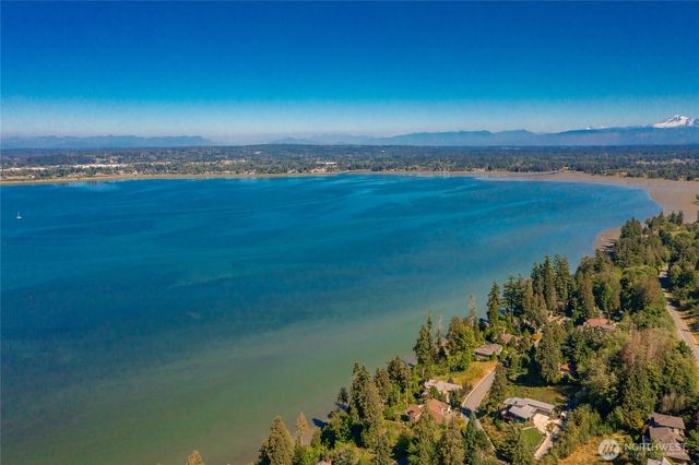 5522 Puffin Place, Blaine, WA 98230