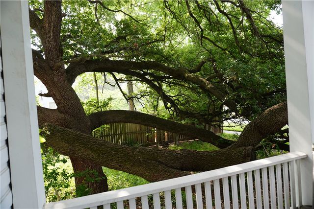 608 West 27th Street, Bryan, TX 77803